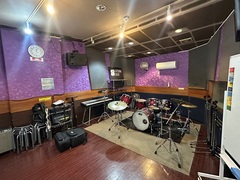 photo1.jpg
