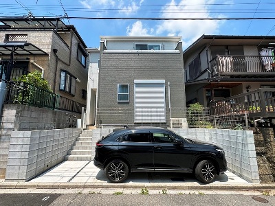 中古一戸建て（オーナーチェンジ） 船橋市新高根2丁目 外観写真