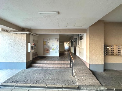 いづみハイツ船橋B棟 船橋市本町7丁目 外観写真 いづみハイツ船橋B棟 船橋市本町7丁目 外観写真